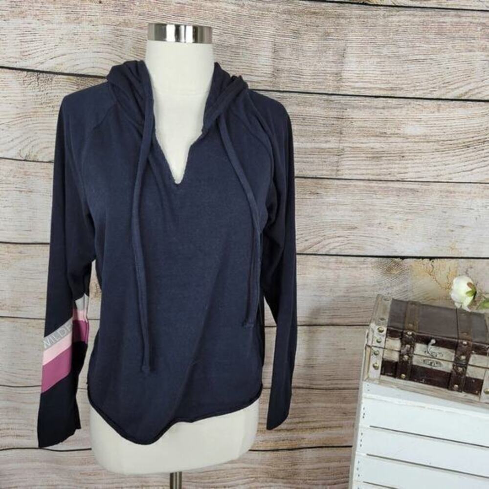 NWT Wildfox Sweat Halo Pullover Black Hoodie Small